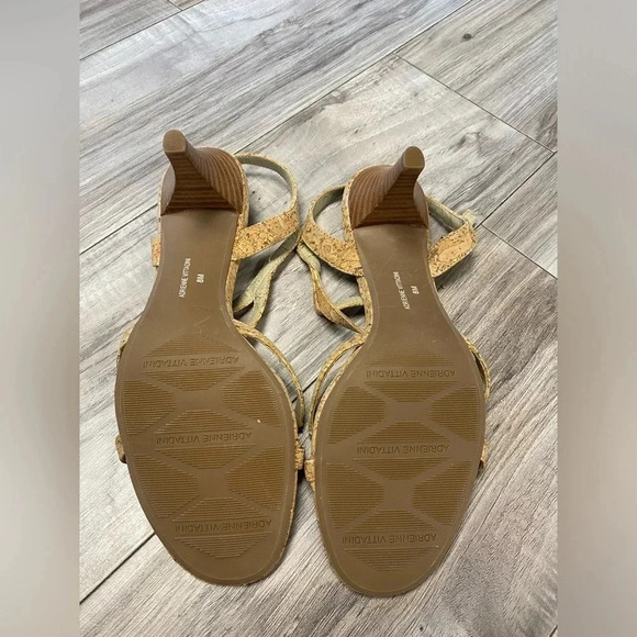 NEW Adrienne Vittadini AV Lane Cork Heeled Strap Sandals Size 8 Natural Open Toe - Picture 2 of 9